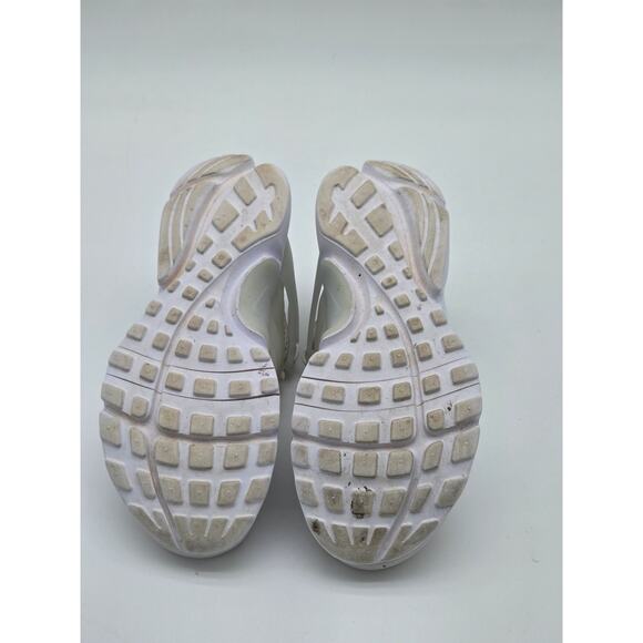 Nike Air Presto Triple White Mesh 844766-100-Size 3 Kids - Picture 8 of 8